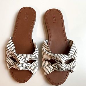 ED Love Knotted Striped Sandals